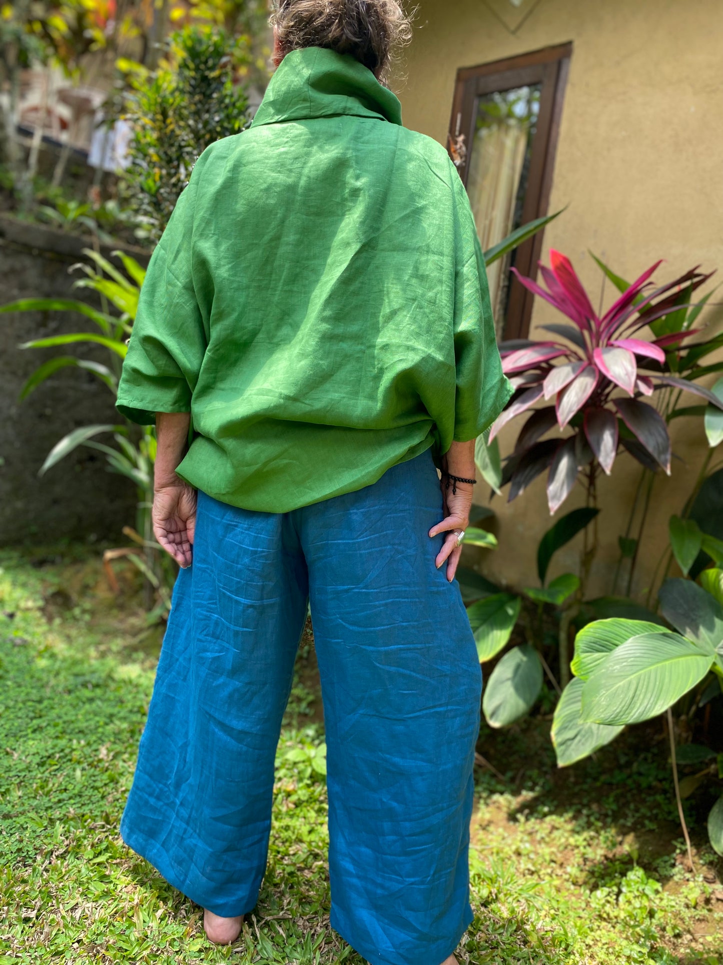 Zeb Cowl- Australian Designed Handmade Linen Clothing -Dragonfly Tasmania