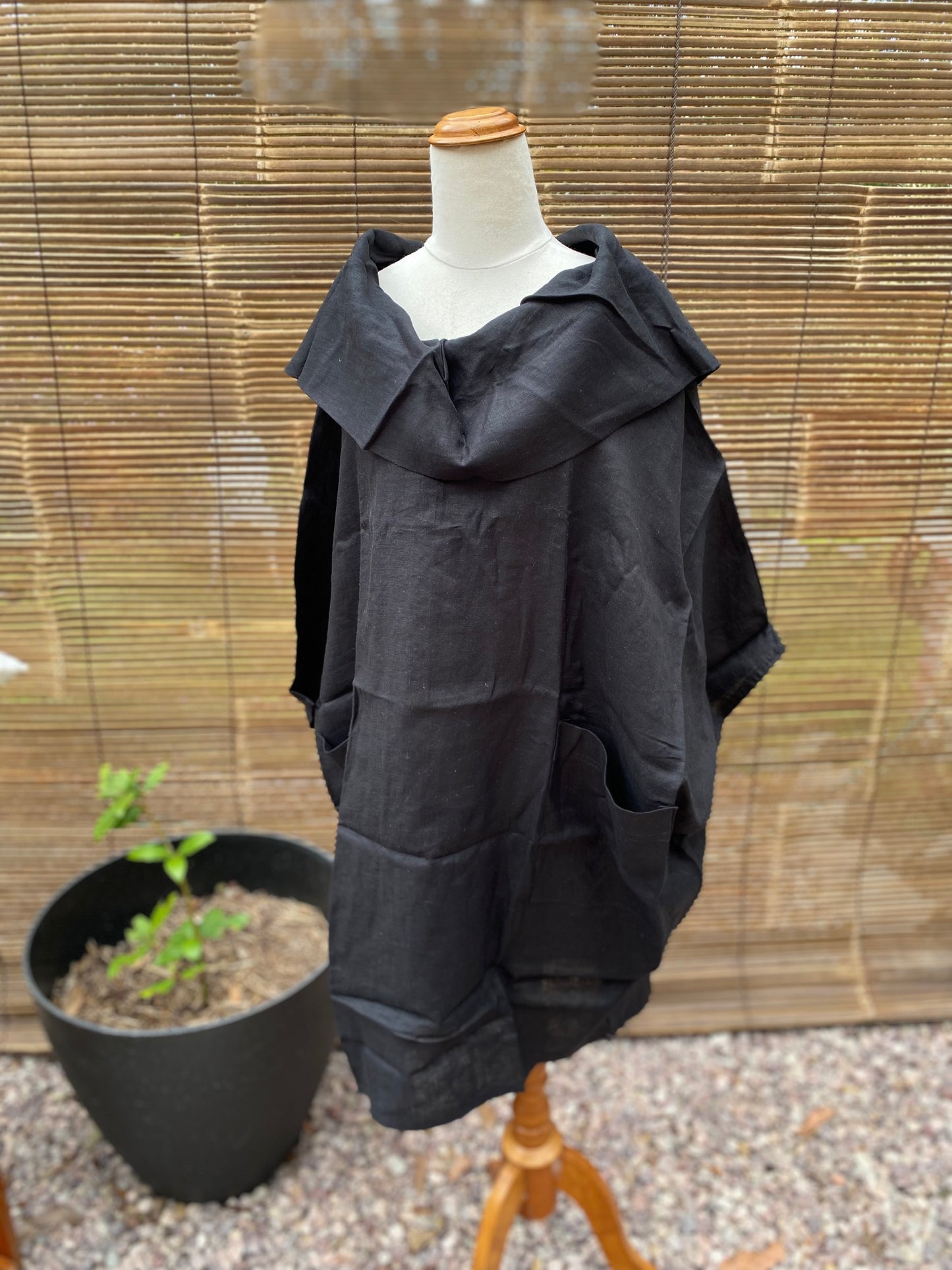 Zen tunic- Australian Designed Handmade Linen Clothing -Dragonfly Tasmania