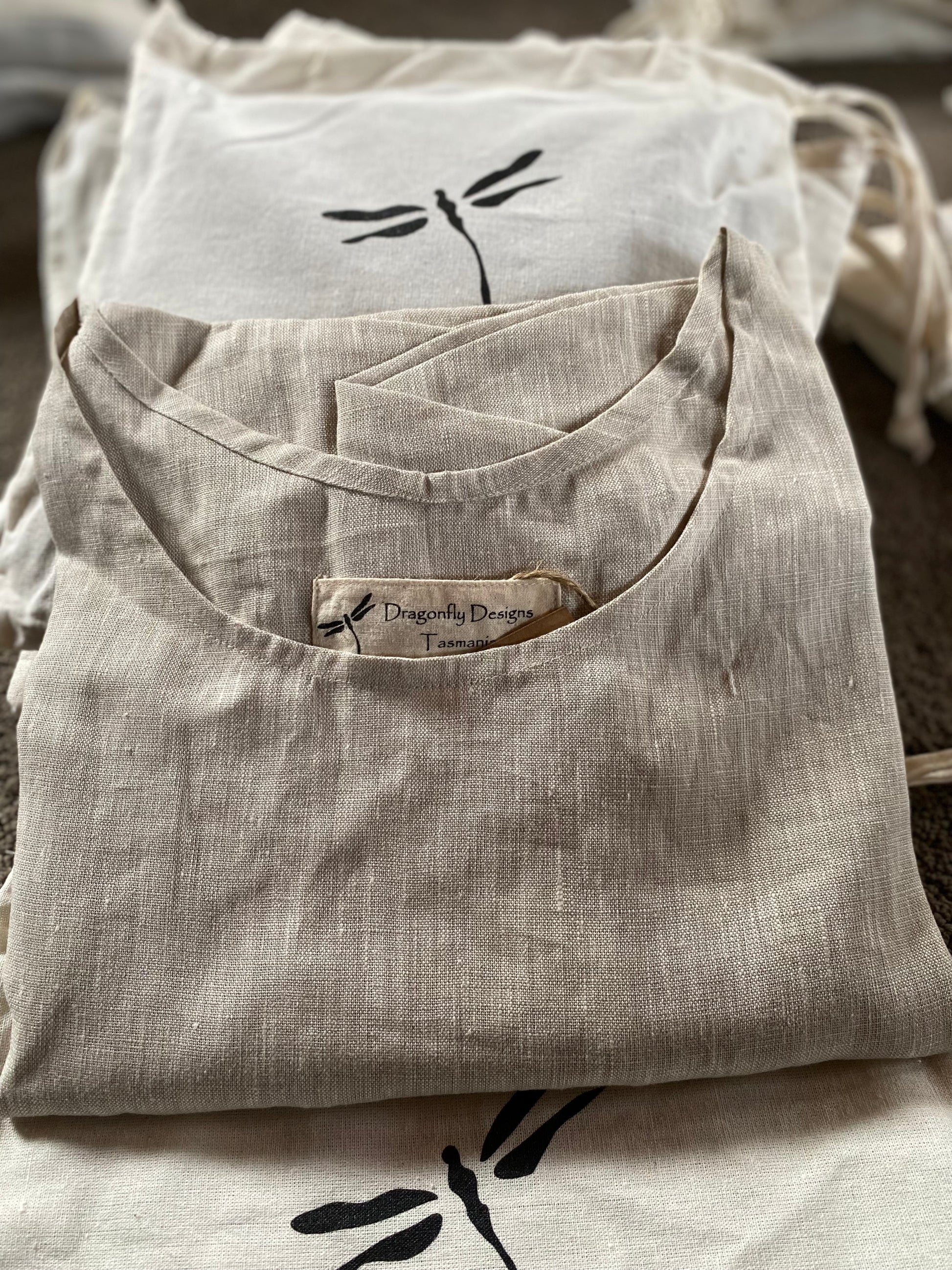 Zeb Tunic- Australian Designed Handmade Linen Clothing -Dragonfly Tasmania