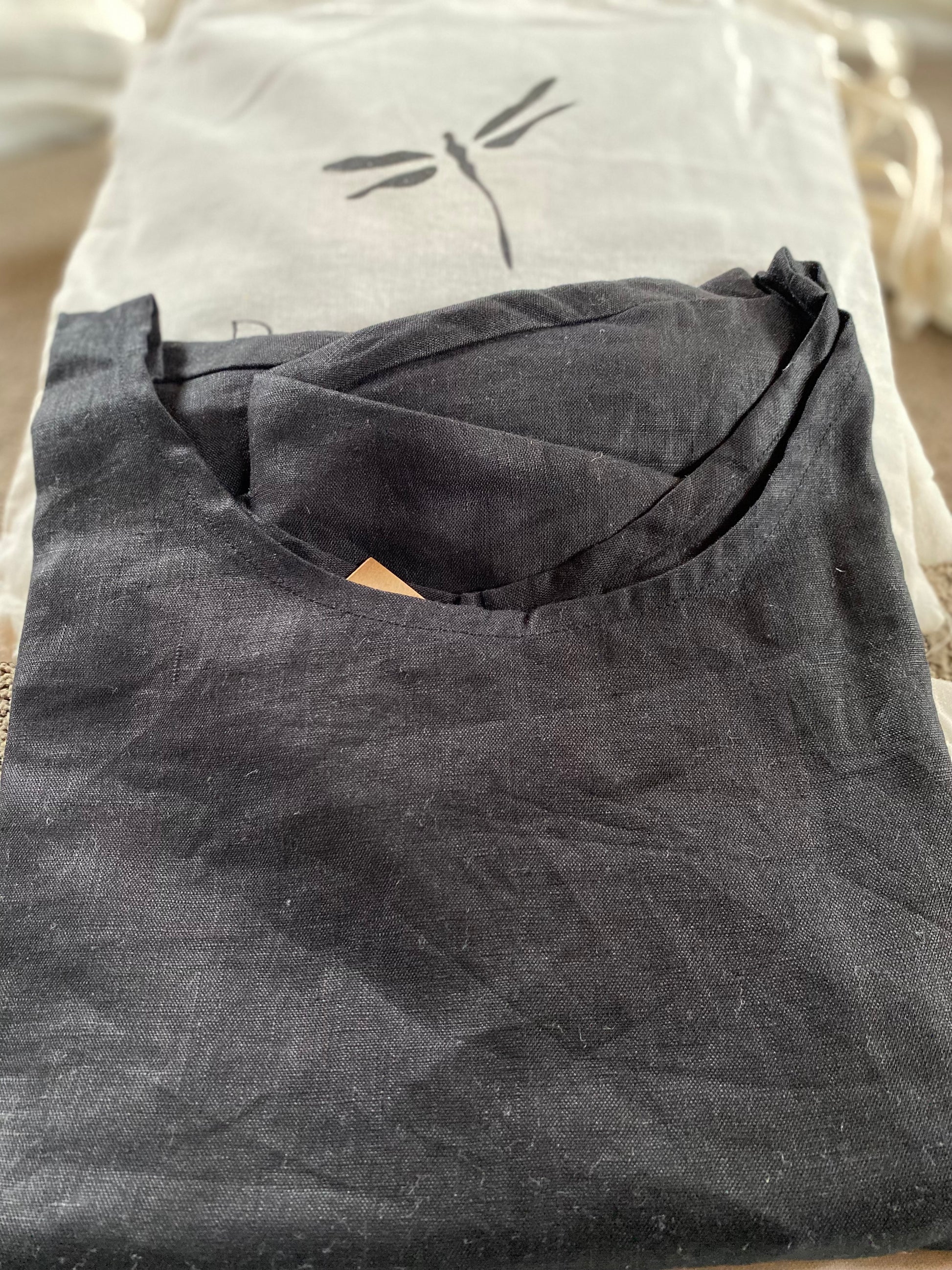 Zeb Tunic- Australian Designed Handmade Linen Clothing -Dragonfly Tasmania