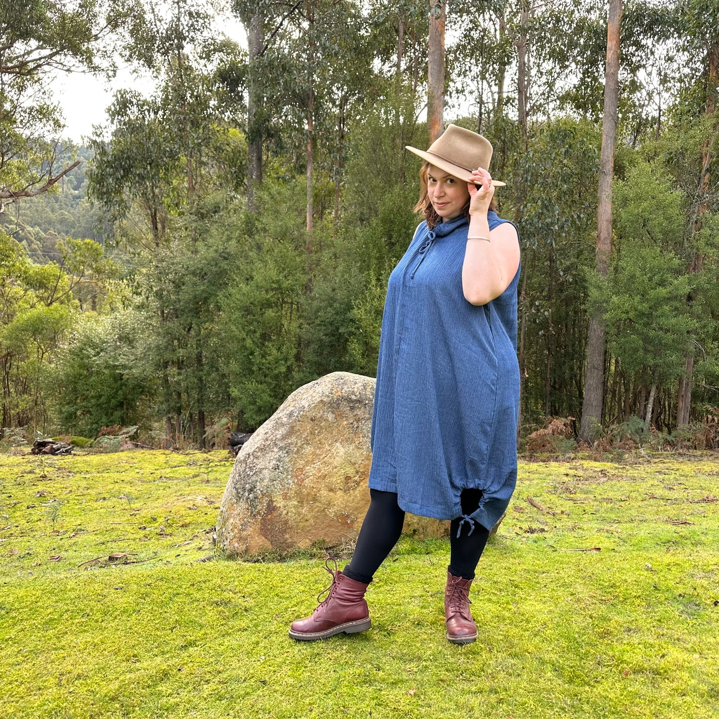 Deb Tunic- Australian Designed Handmade Linen Clothing -Dragonfly Tasmania