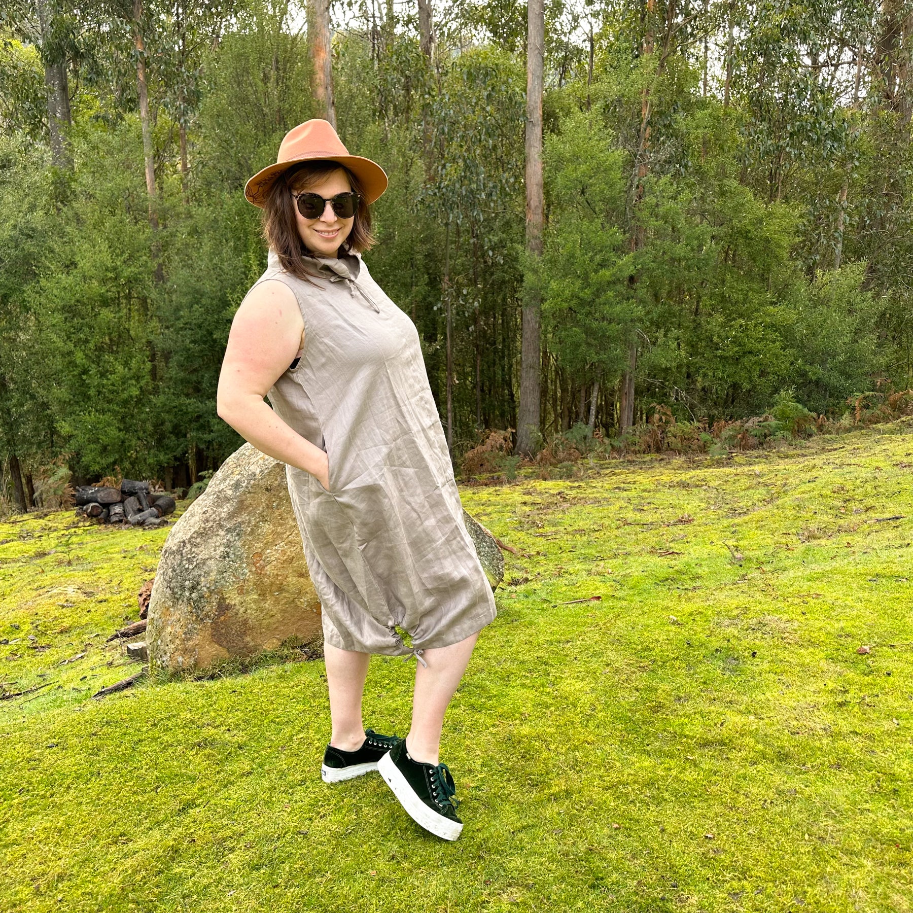 Deb Tunic- Australian Designed Handmade Linen Clothing -Dragonfly Tasmania